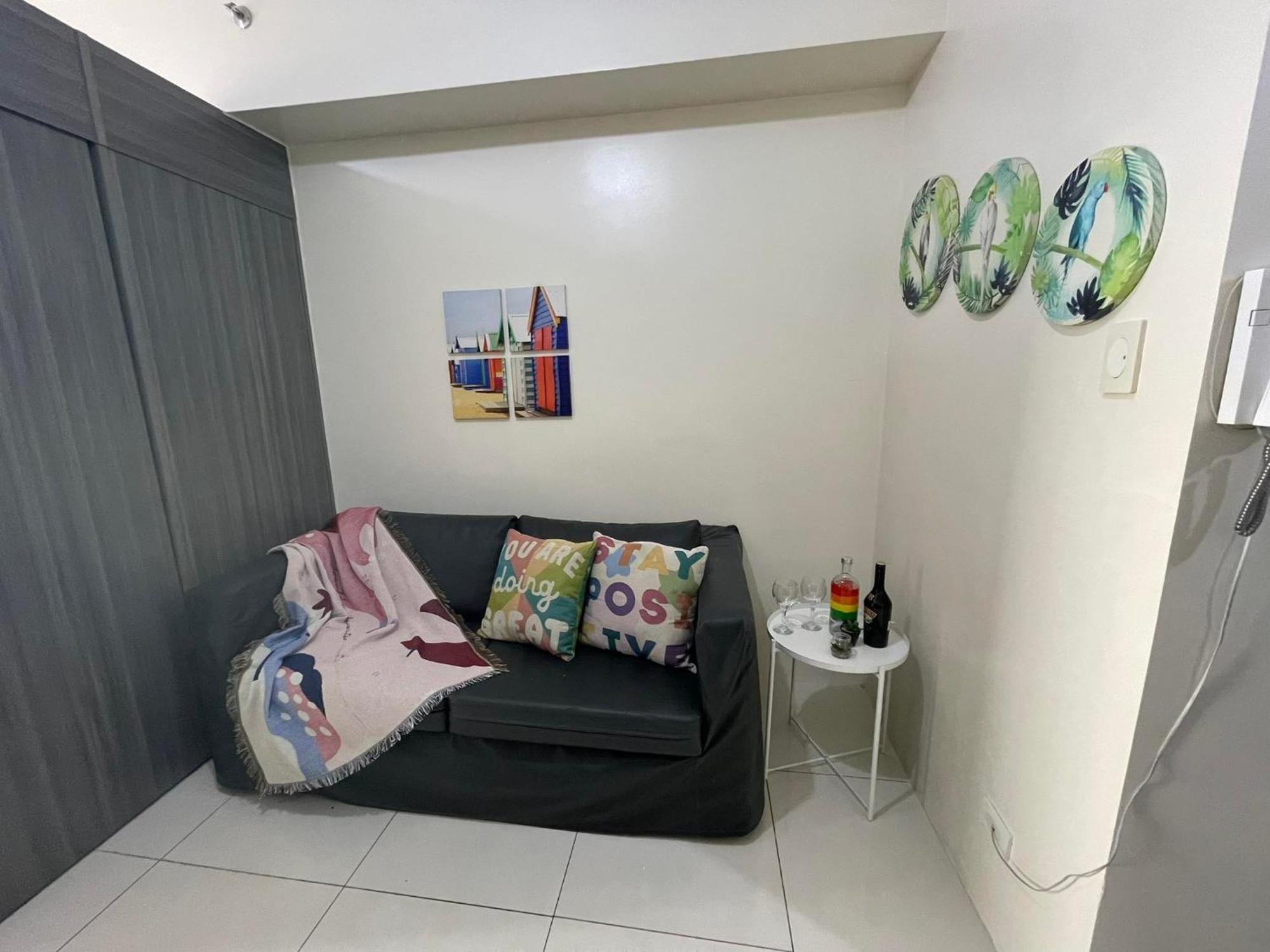 Green Residences Stays By Pbyy Manila Exterior photo